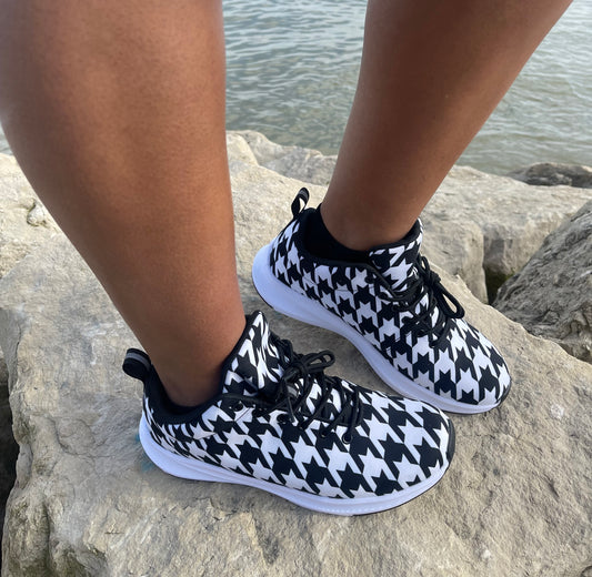 Big Black and White Houndstooth Women's Running Shoes