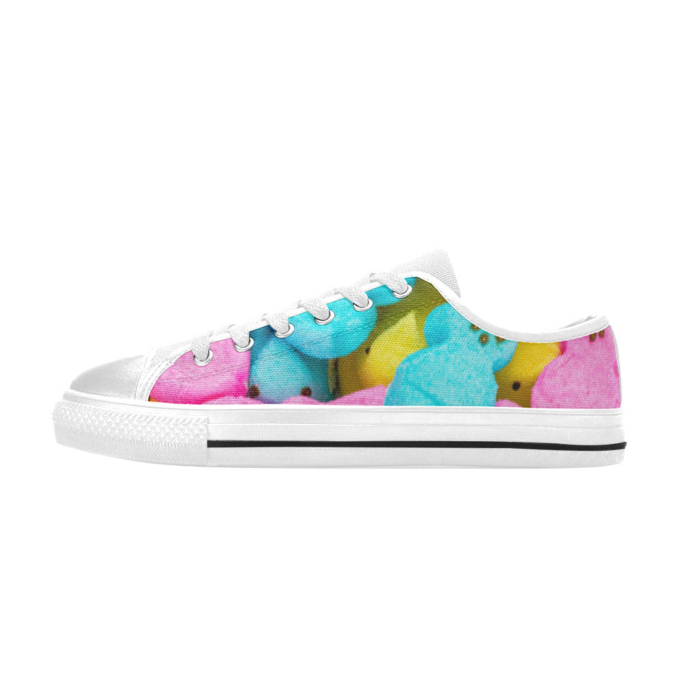 Sweet Marshmallow Bunnies Low Top Sneakers (Big Kid and Women)