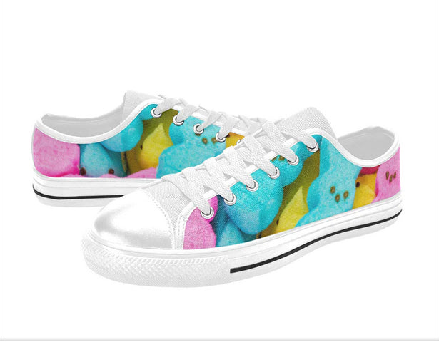 Sweet Marshmallow Bunnies Low Top Sneakers (Big Kid and Women)